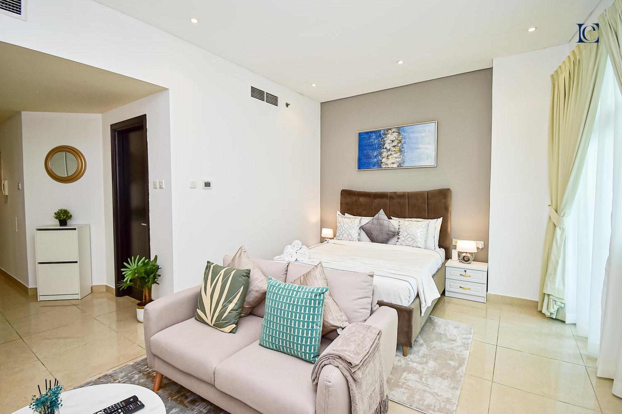 Luxury Escapes - Budget Studio With Balcony, Yacht Bay Marina Dubai Exterior photo